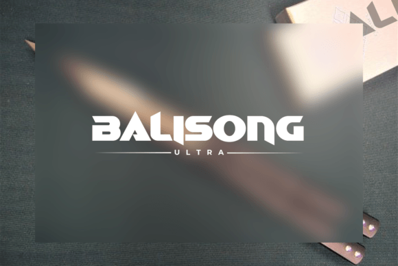Balisong Ultra: A Bold Blackletter Font